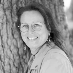 Episode 5 – Lauriane devient Sophrologue après une longue carrière à La compagnie nationale des chemins de fer